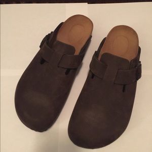 Birkenstock Boston size 41 women’s 10 10.5